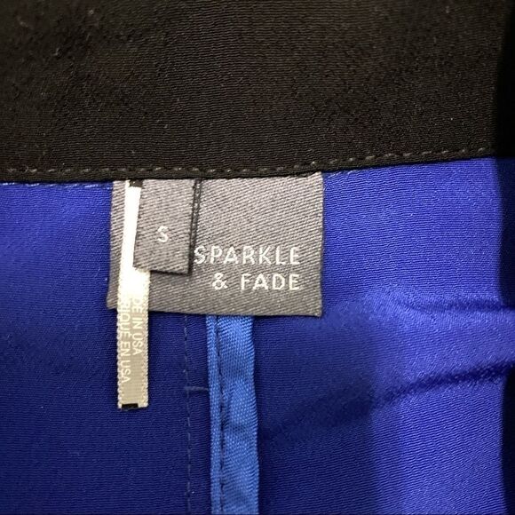 🚨 UO Sparkle and Fade Blue/Black Blazer - Picture 2 of 5